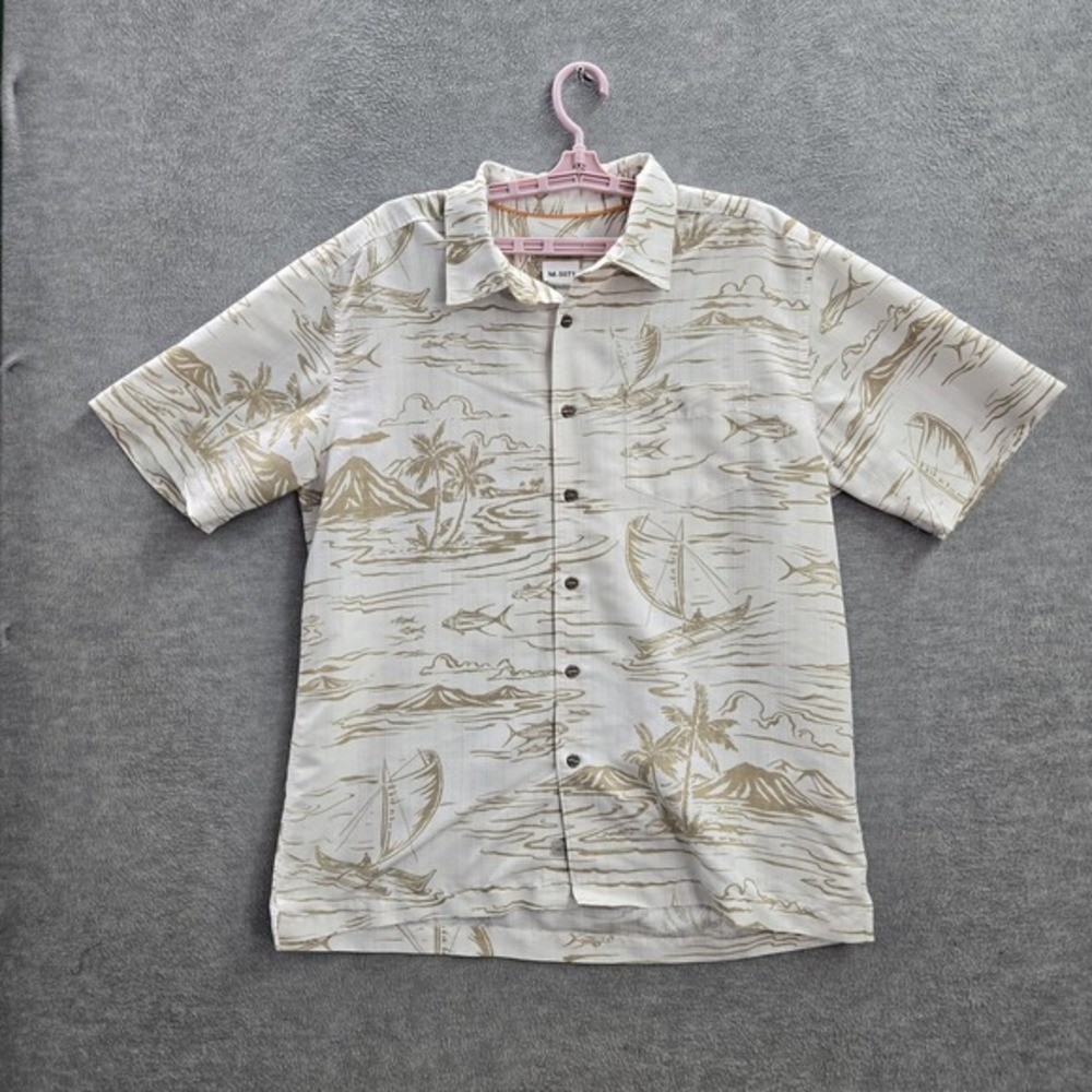 Quiksilver Waterman Men Button Up Shirt L Beige Fish Boats Palms Hawaiian Collar